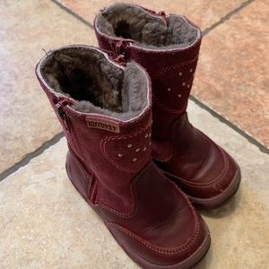 Kotofey boots for a girl size EU 25 us 8